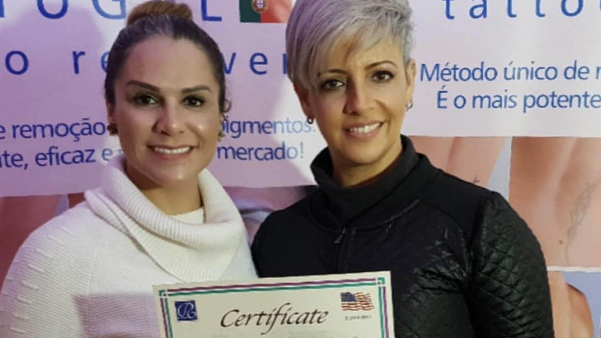 Formação Leiliane Cristina Academy - Técnica Softliner e Formação avançada de remoção química